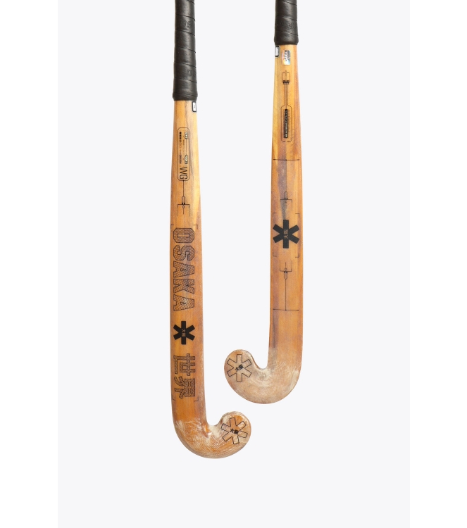 Osaka Osaka Vision WG Grow Bow hockeystick black 13123016 Black Osaka hockeysticks 13123016 ecru bij Leerentveldvrijetijd.nl