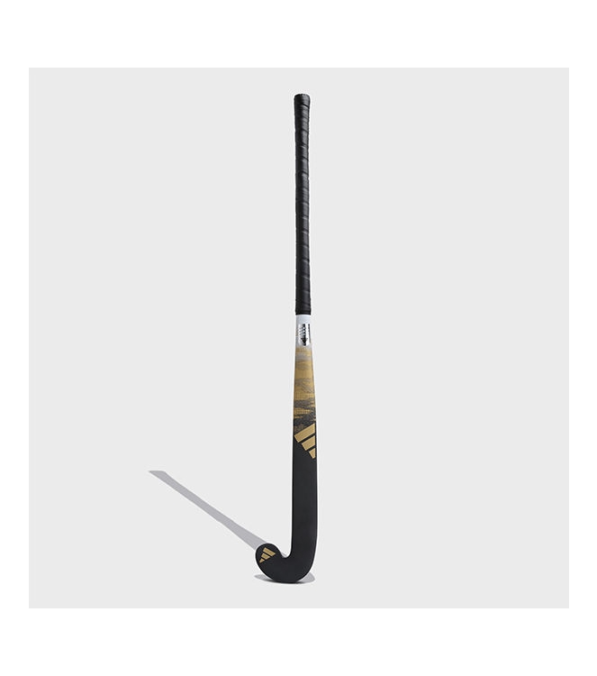 Adidas Adidas ESTRO WOOD .6 i 23/24 black/ gold BJ0047 JR Black/ Gold Adidas hockeysticks BJ0047 JR licht grijs bij Leerentveldvrijetijd.nl