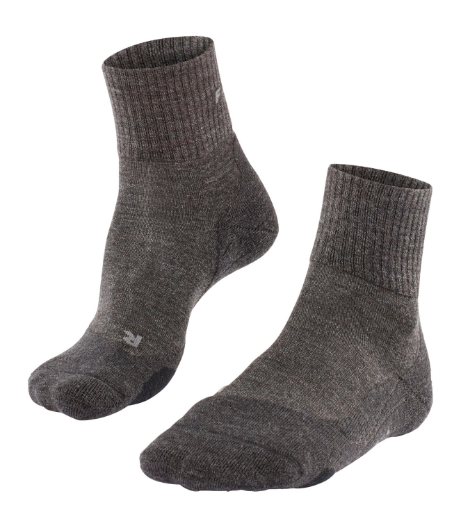 Falke Falke TK2 Explore Wool Short 3150_smog 16327 3150_smog Falke wandelsokken 16327 lichtblauw bij Leerentveldvrijetijd.nl