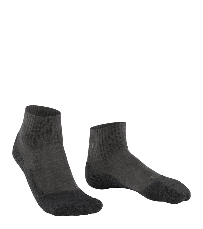Falke Falke TK2 Explore Wool Short 3150_smog 16327 3150_smog Falke wandelsokken 16327 lichtblauw bij Leerentveldvrijetijd.nl