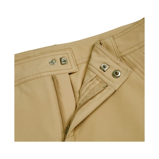 luhta Espholm Wm Shorts 021_Powder 37729_595_L