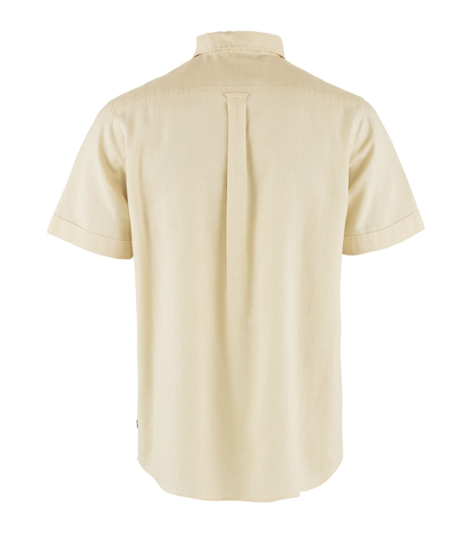 Fjällräven Fjällräven Ovik Travel Shirt SS M 113_chalk white F87039 113_Chalk White Fjällräven fleeces en truien F87039 roze bij Leerentveldvrijetijd.nl