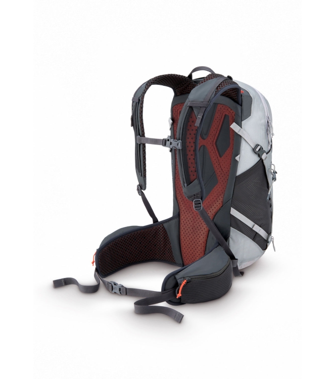 Rab Rab Protium 20 dpa_dark pewter/anthracite QAP-60 DPA_Dark Pewter/Anthracite Rab tassen QAP-60 zwart combinatie bij Leerentveldvrijetijd.nl