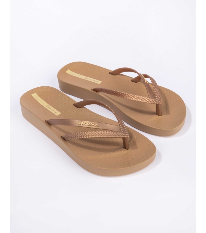 Ipanema Ipanema Anatomic Bossa Soft teenslipper dames ag722_beige IP 82840 AG722_Beige Ipanema slippers IP 82840 jeans bij Leerentveldvrijetijd.nl