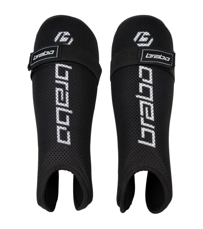 Brabo Brabo Tribute Jr Shinguard 010_black/white 317.00075 010_Black/White Brabo bescherming 317.00075 licht grijs bij Leerentveldvrijetijd.nl