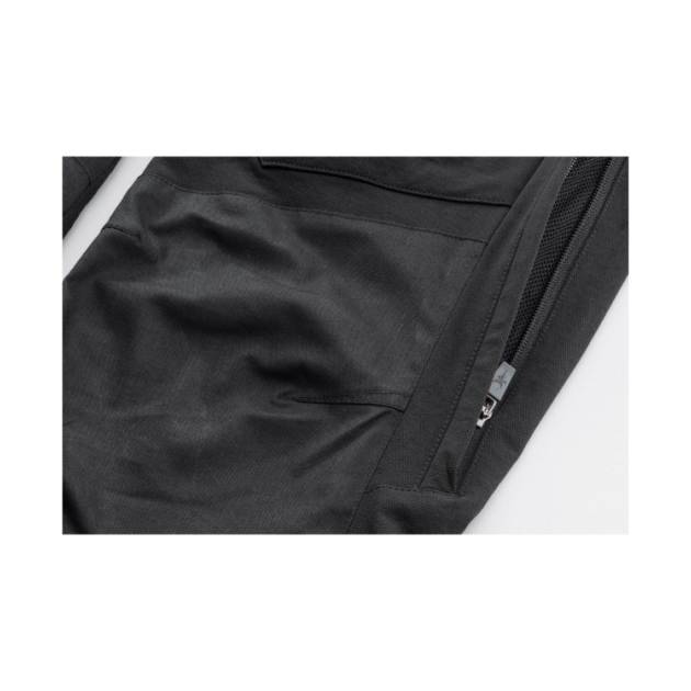 pinewood Finnveden Hybrid TRS W 400_Black 1-33040