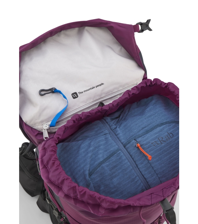 Rab Rab Airox 34ND mbl_mulberry/black QAQ-15 MBL_Mulberry/Black Rab tassen QAQ-15 blauw combinatie bij Leerentveldvrijetijd.nl