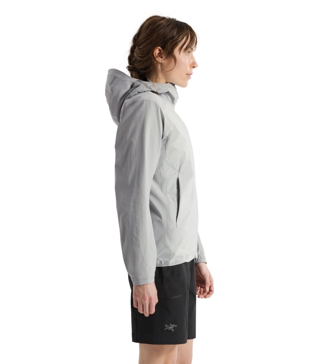 Arc'teryx jassen X000010608 lichtblauw bij Leerentveldvrijetijd.nl