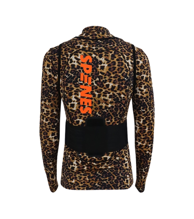 Spines Spines The Leopard Rugbeschermer leopard 2610119 Leopard Spines wintersport accessoires 2610119 groen bij Leerentveldvrijetijd.nl