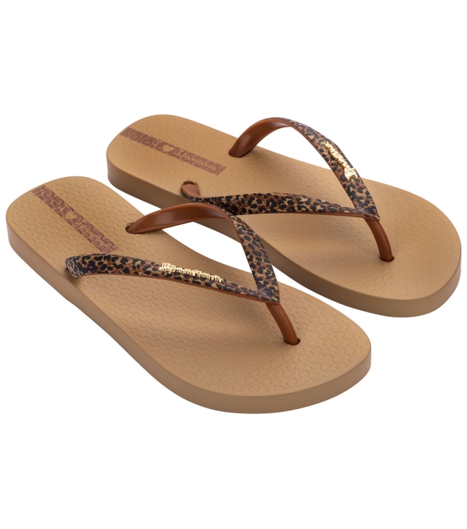 Ipanema Ipanema Duna beige IP 83443 AJ641 Beige Ipanema slippers IP 83443 AJ641 jeans bij Leerentveldvrijetijd.nl
