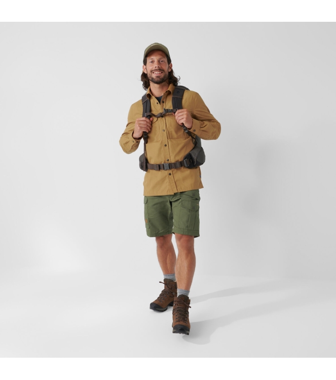 Fjällräven Fjällräven Barents Pro Shorts Heren laurel green 82467 625 Laurel Green Fjällräven broeken 82467 625 blauw bij Leerentveldvrijetijd.nl