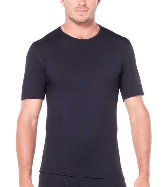 Icebreaker Icebreaker Mens 200 Oasis SS Crewe black IB1045090011 Black Icebreaker wintersportkleding IB1045090011 licht grijs bij Leerentveldvrijetijd.nl