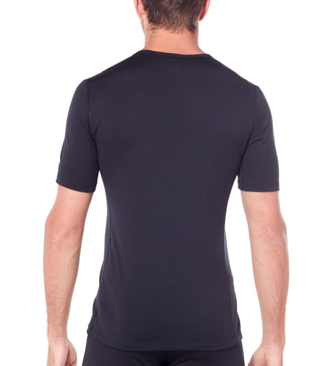 Icebreaker Icebreaker Mens 200 Oasis SS Crewe black IB1045090011 Black Icebreaker wintersportkleding IB1045090011 licht grijs bij Leerentveldvrijetijd.nl