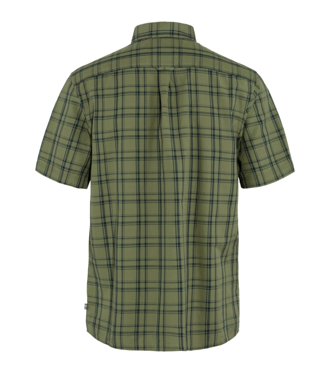 Fjällräven Fjällräven ™vik Lite Shirt SS M green-dark navy F87038 620-555 Green-Dark Navy Fjällräven fleeces en truien F87038 620-555 blauw bij Leerentveldvrijetijd.nl