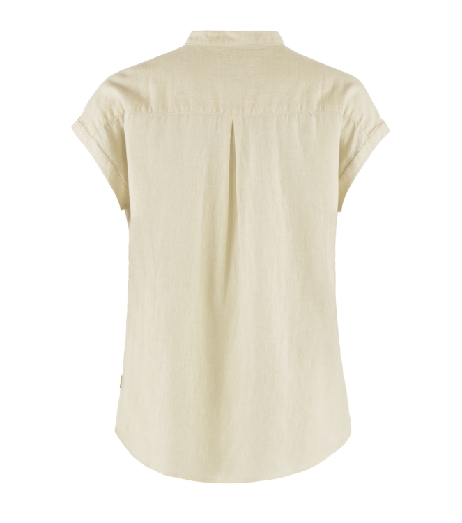 Fjällräven Fjällräven ™vik Hemp Shirt SS W chalk white F14600160 113 Chalk White Fjällräven fleeces en truien F14600160 113 roze bij Leerentveldvrijetijd.nl